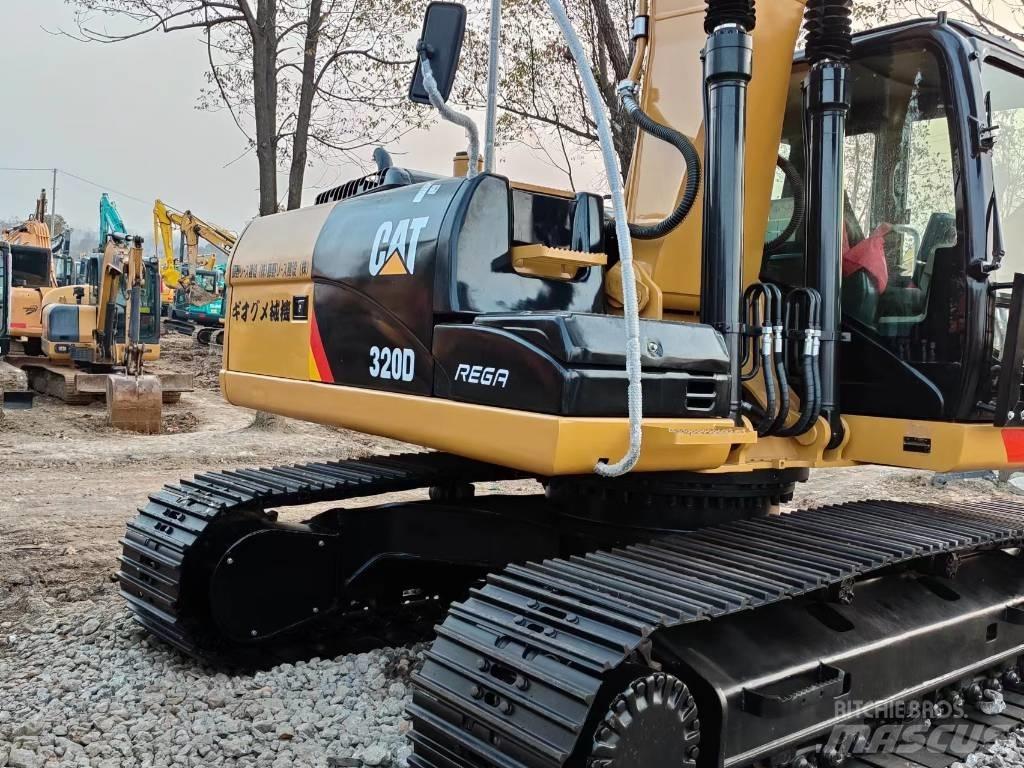 CAT 320 D Excavatoare pe șenile
