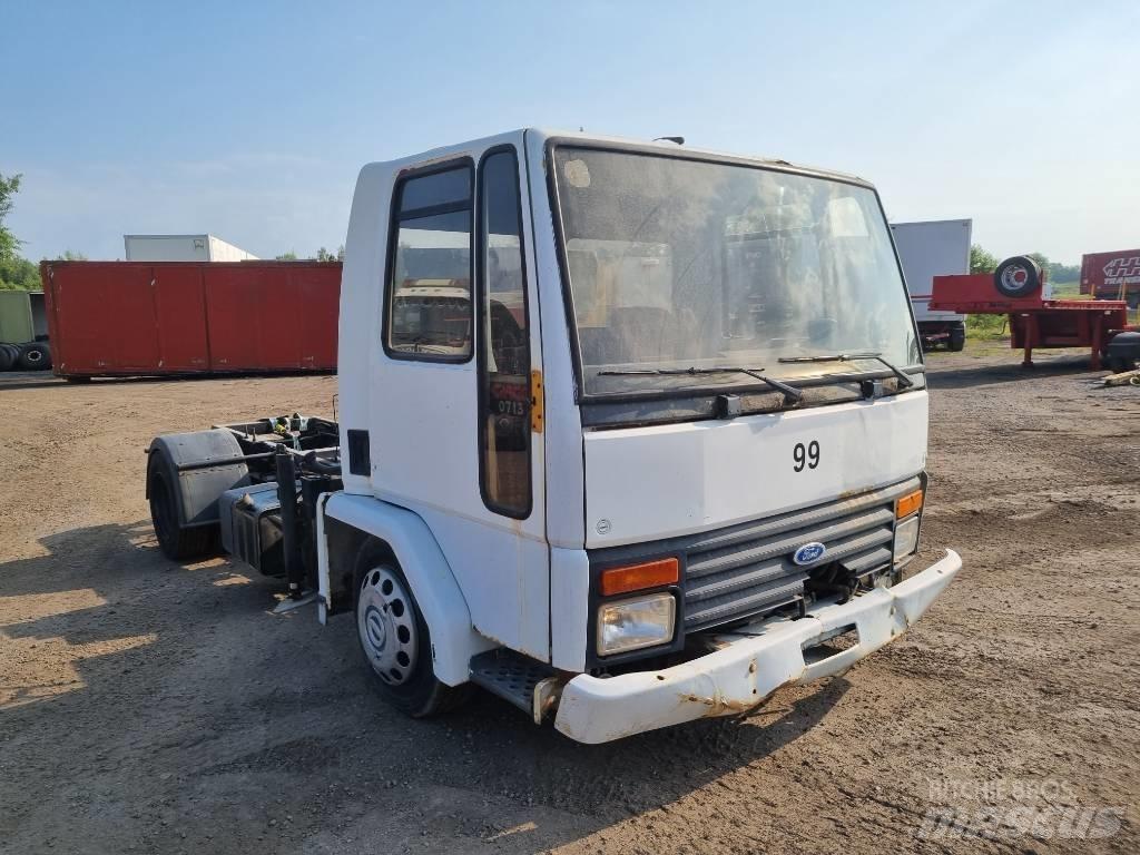 Ford CARGO 0713 Altele