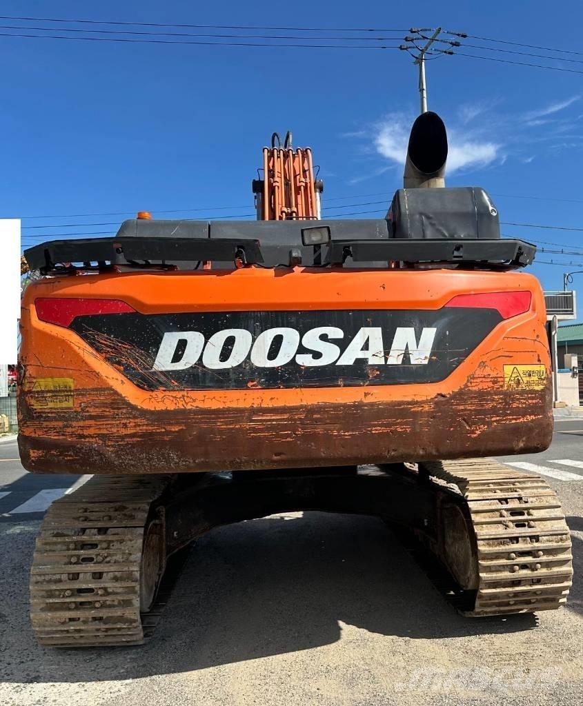 Doosan DX 300 LC-3 Excavatoare pe șenile
