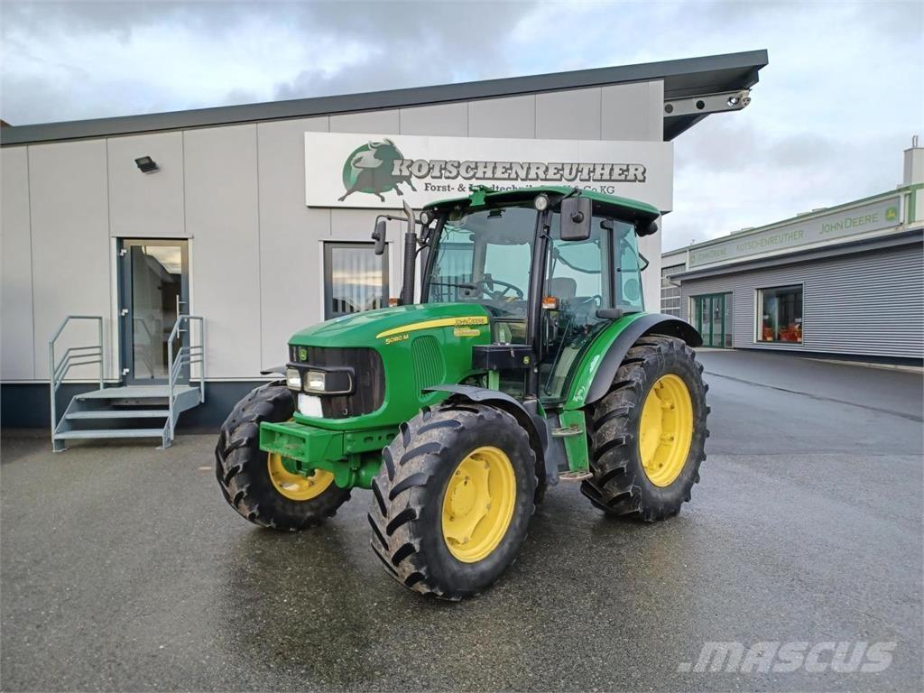 John Deere 5080M Tractoare