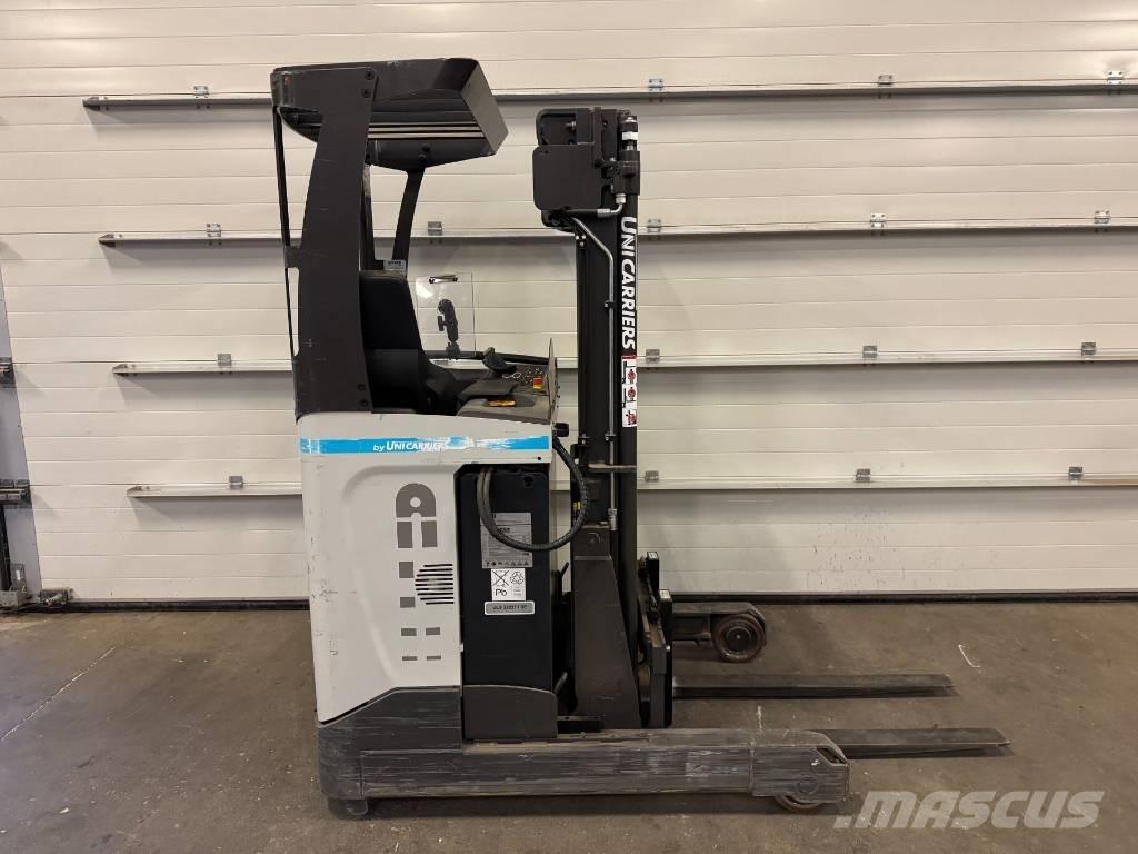 UniCarriers ULS 120 Stivuitor cu catarg retractabil