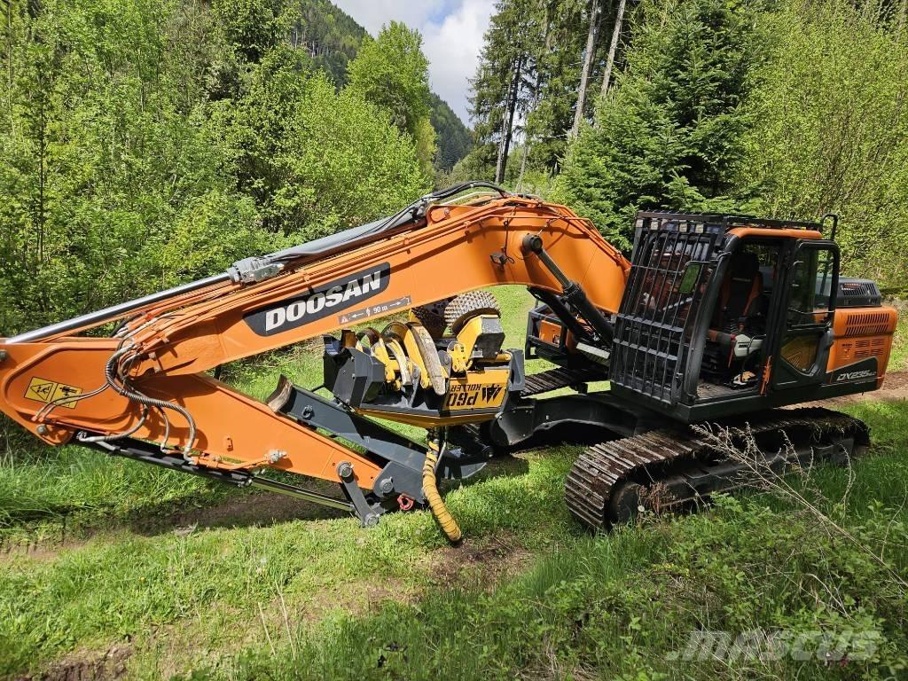 Doosan DX 235 NLC - 5 Excavatoare