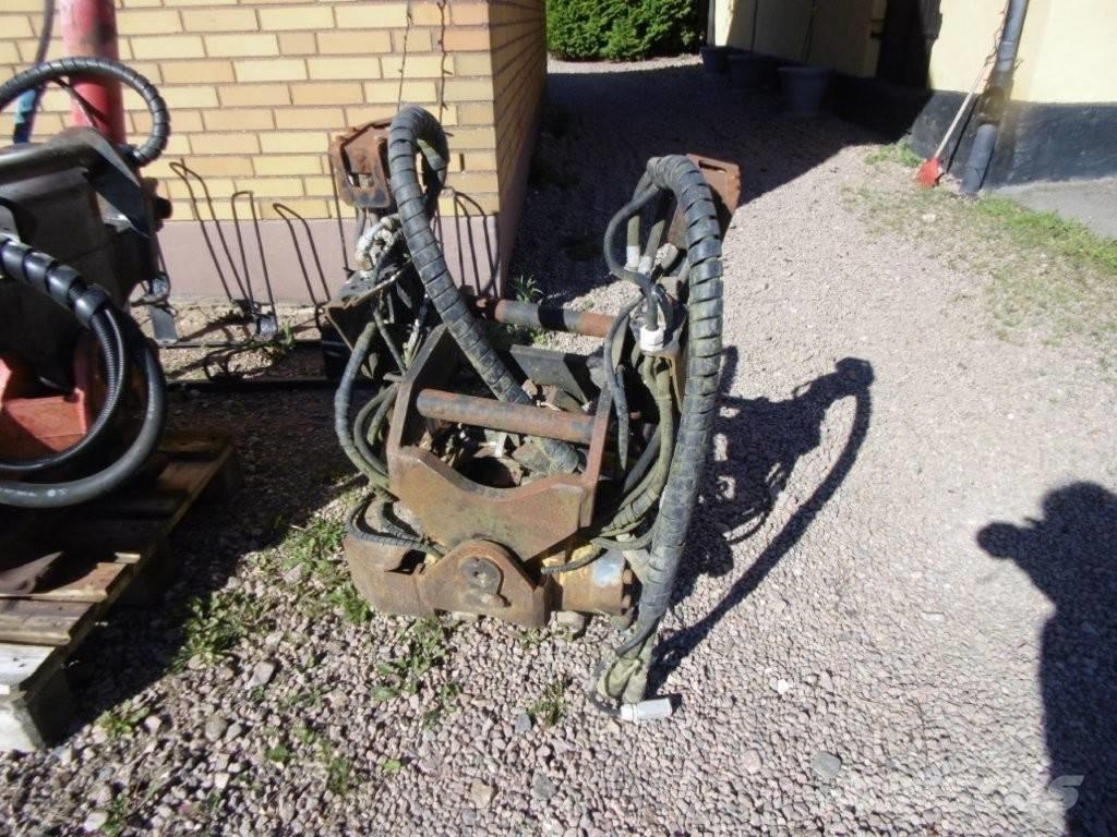 Engcon rotor tilt Incarcator pe pneuri