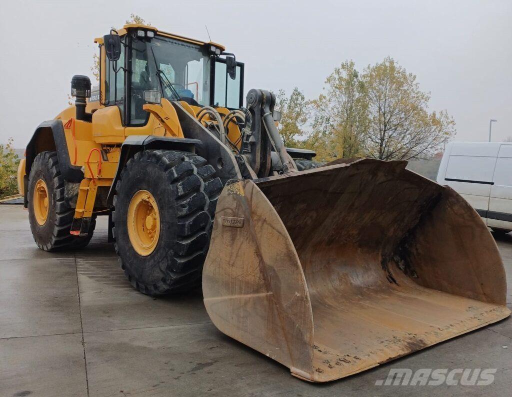Volvo L180H Incarcator pe pneuri
