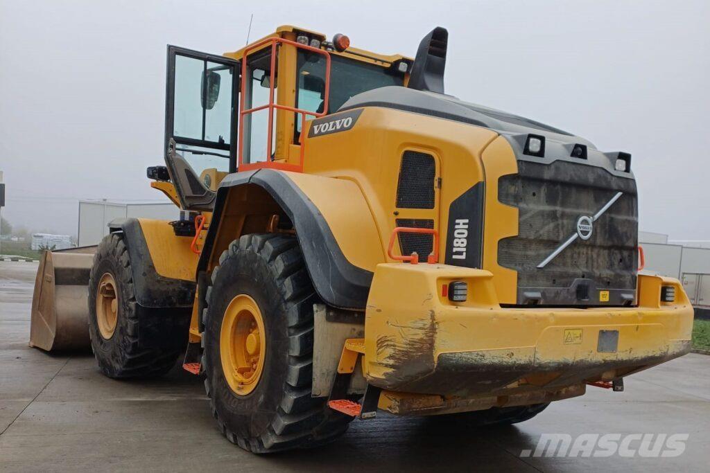 Volvo L180H Incarcator pe pneuri