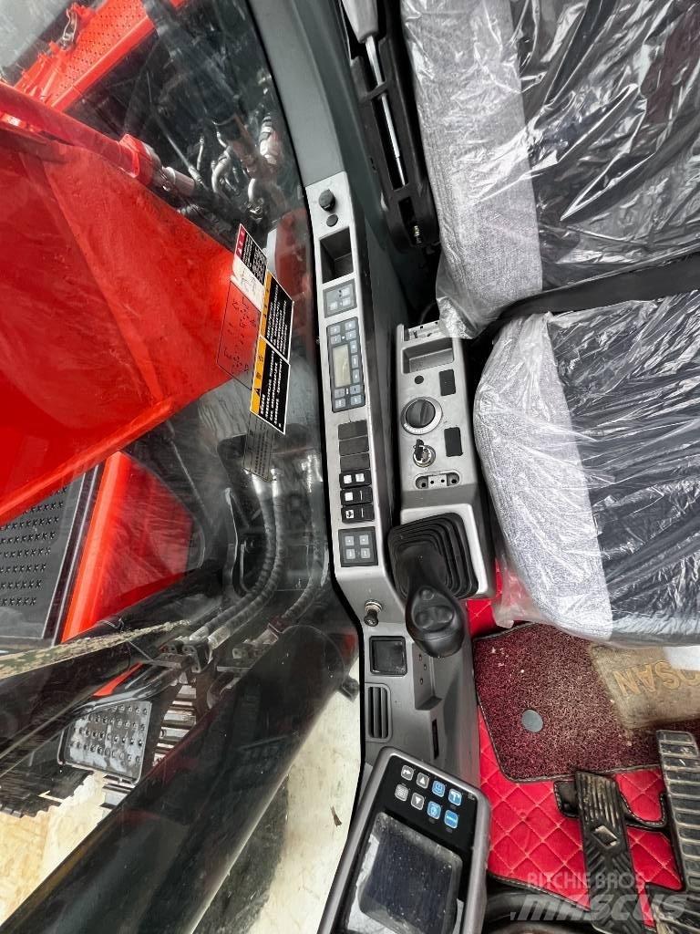 Doosan DX 225 LC-9 Excavatoare pe șenile
