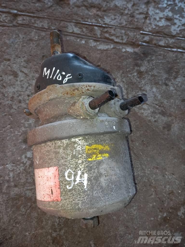 MAN TGS  81504109868 Frane