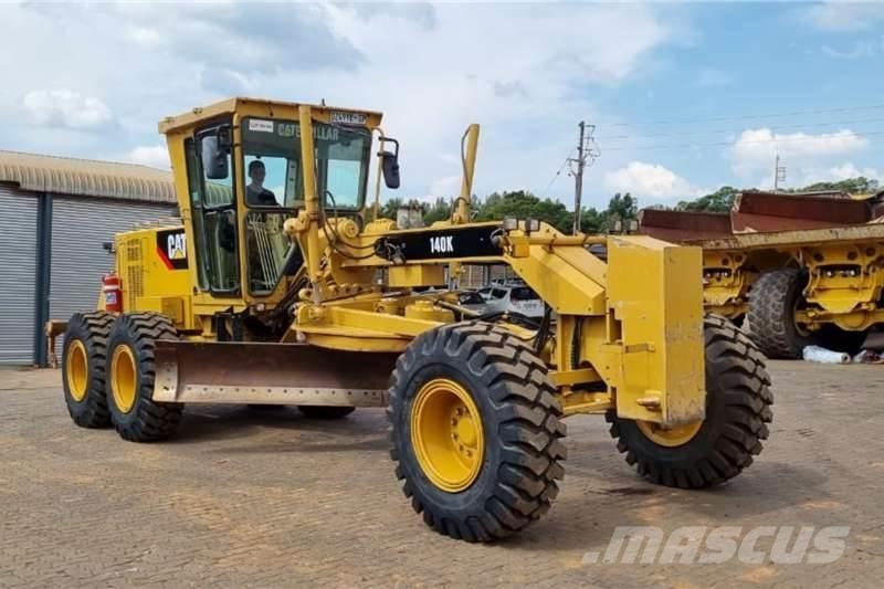 CAT  140K Gredere