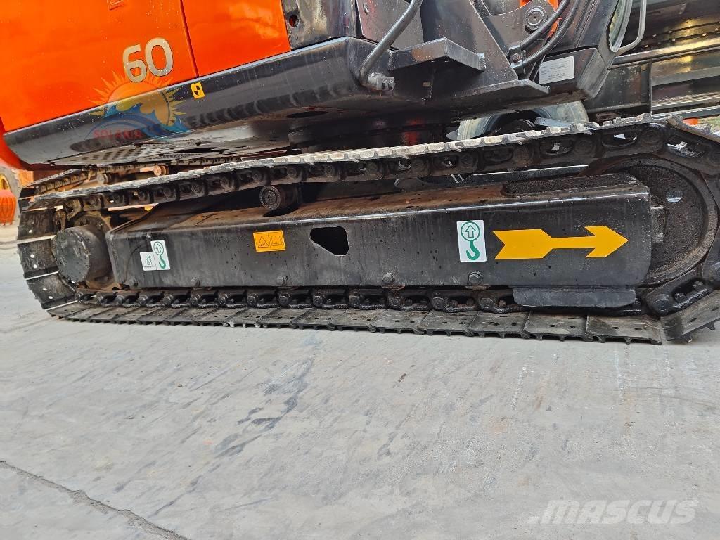 Hitachi ZX 60 Mini excavatoare < 7t