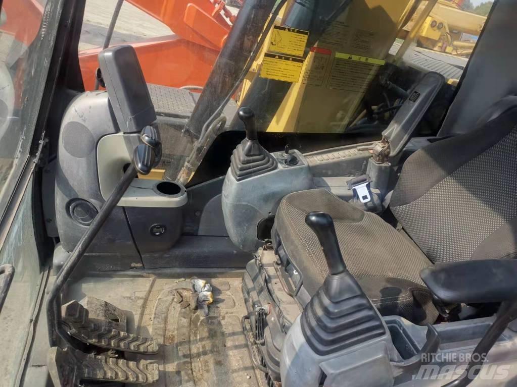 CAT 312 D Excavatoare 7t - 12t