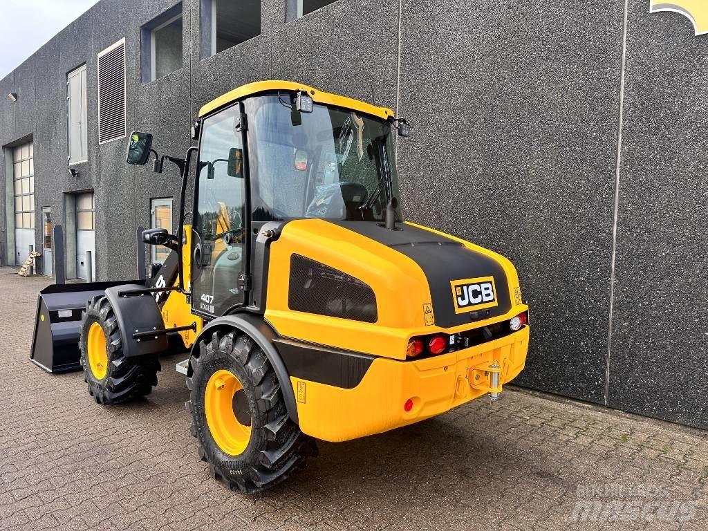 JCB 407 Incarcator pe pneuri