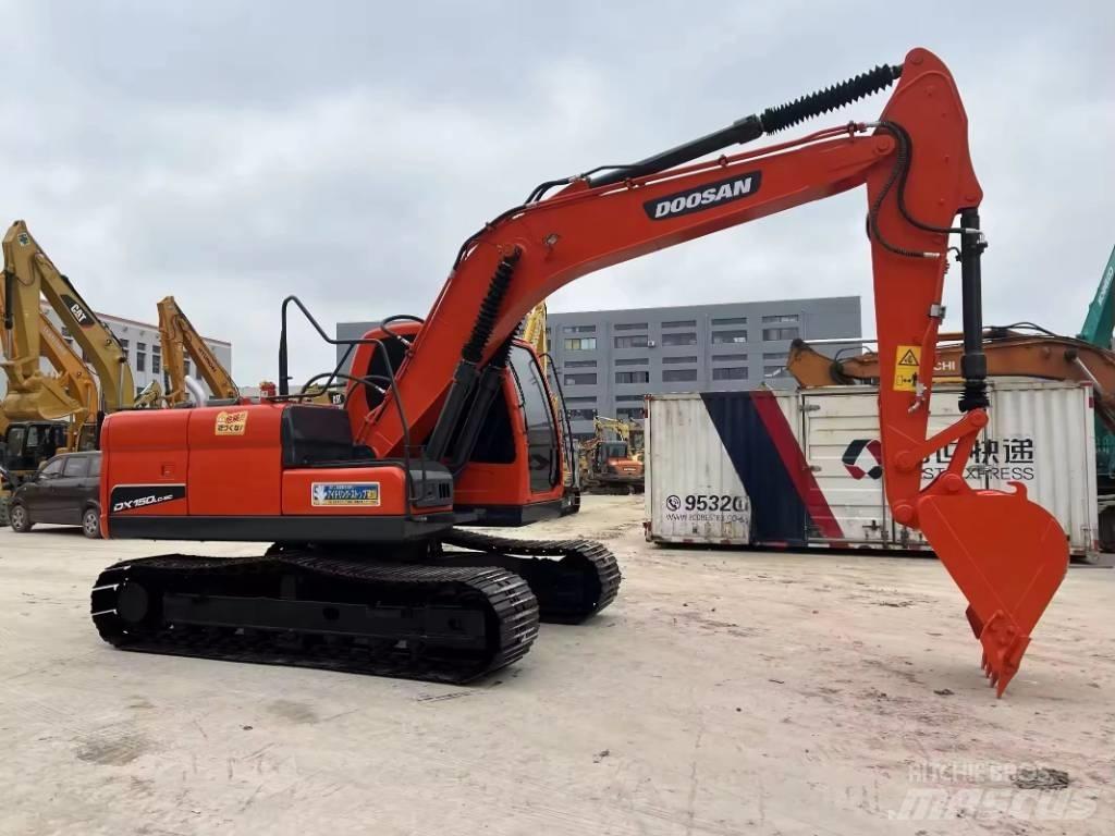 Doosan DX150LC-9C Excavatoare pe șenile
