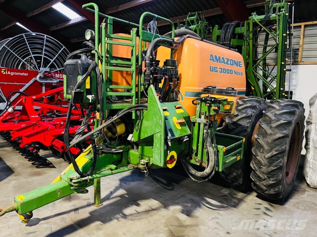 Amazone UG 3000 Nova Tractoare agricole sprayers