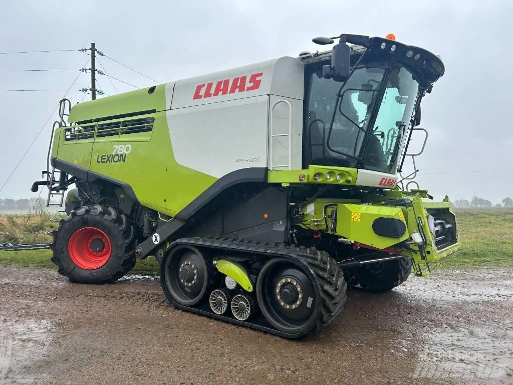 CLAAS Lexion 780 TT Combine de secerat