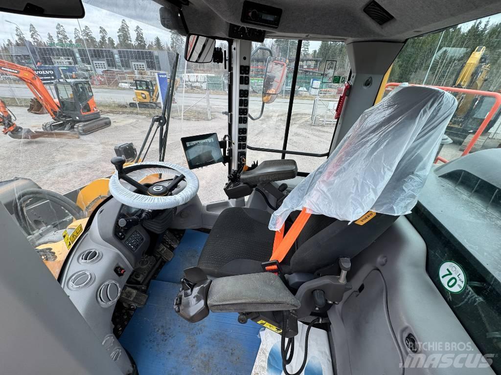 Volvo L 180 H Incarcator pe pneuri