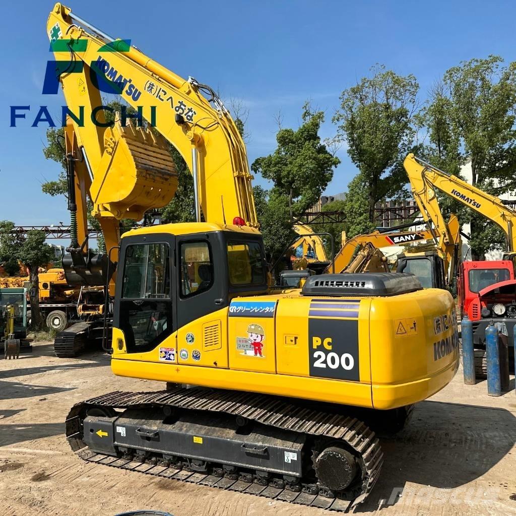 Komatsu PC 200-8 Excavatoare pe șenile
