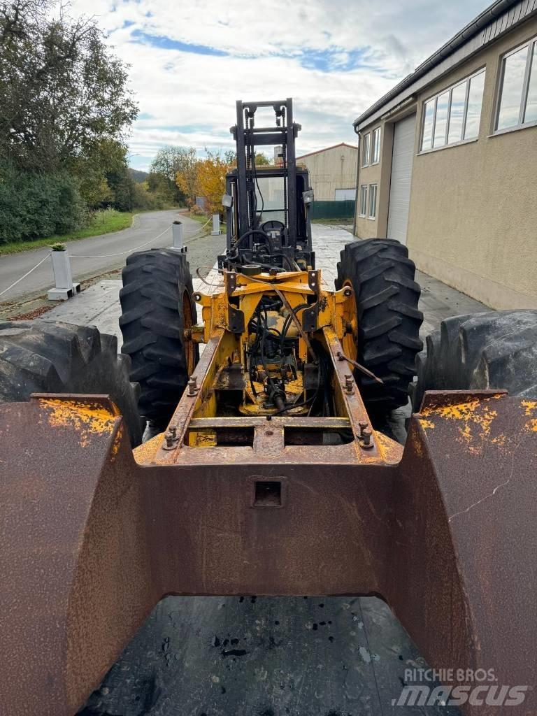 John Deere 540 B Utilaje de manevrarea a bustenilor