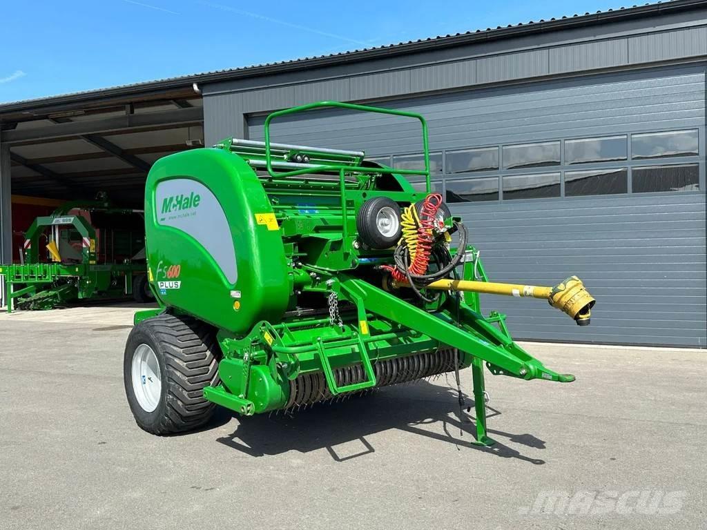 McHale F5600 plus Culegatoare de nutret