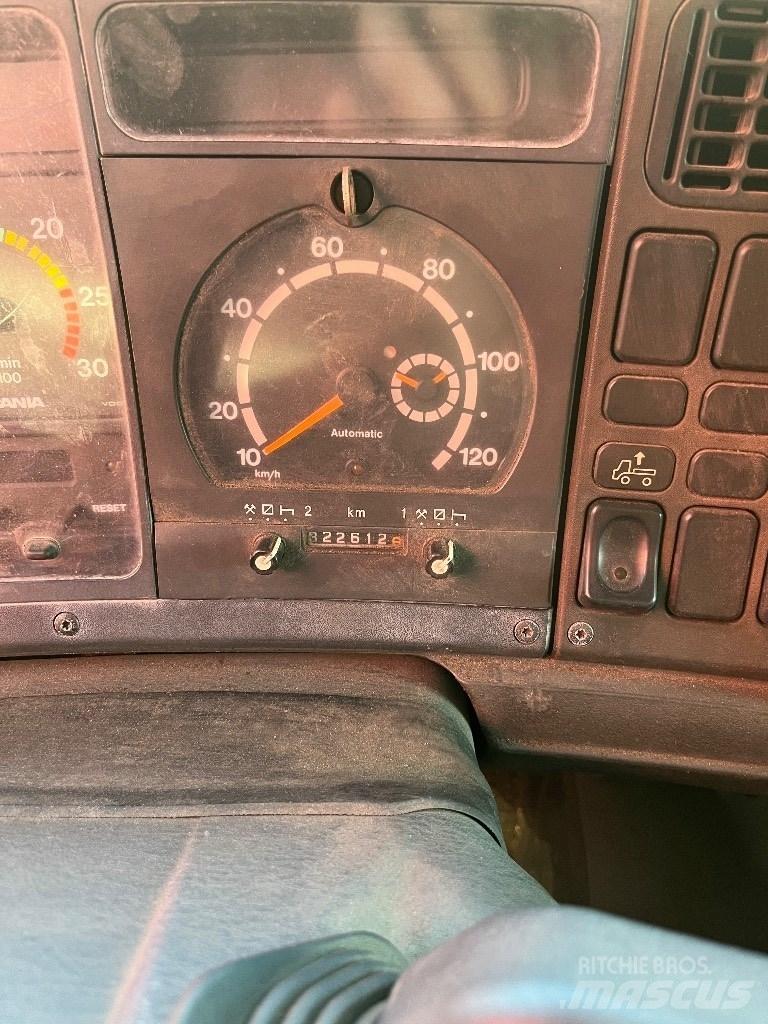 Scania P 94 L 310 Autotractoare