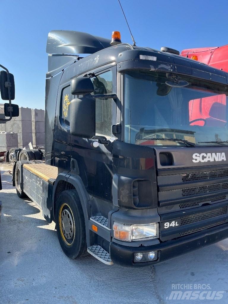 Scania P 94 L 310 Autotractoare