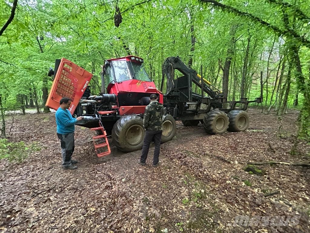 Valmet 840.2 Transportoare