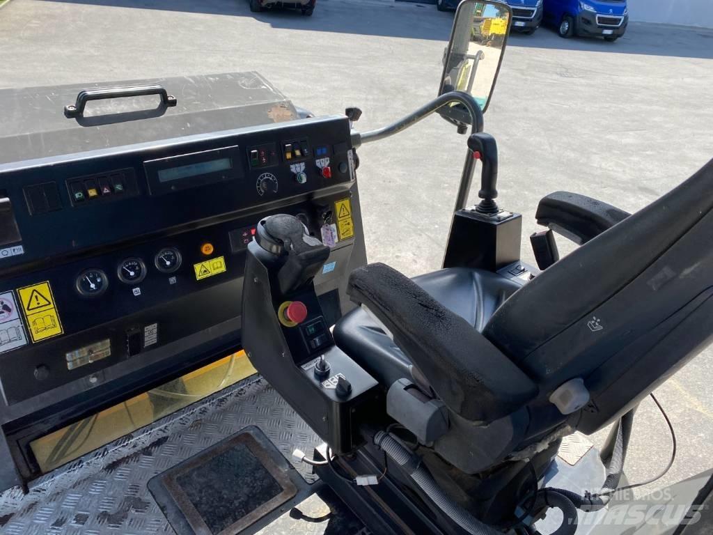 Ammann AV 85-2 Cilindri compactori dubli