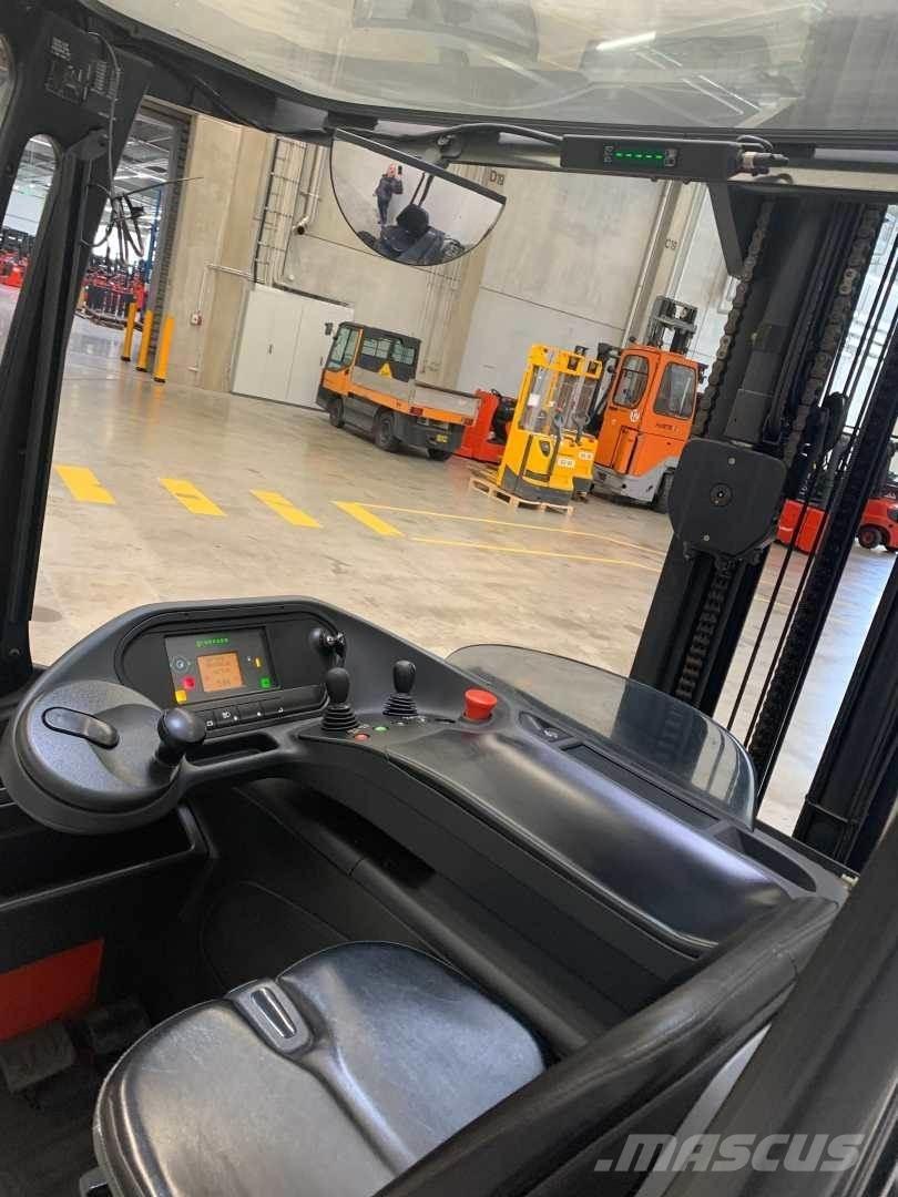 Linde R16HD Stivuitor cu catarg retractabil