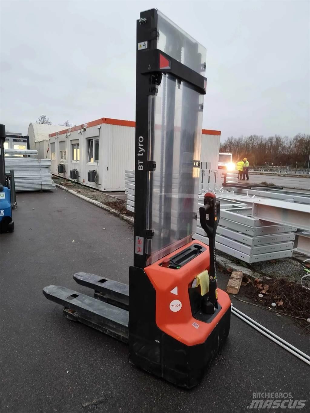 Toyota BT SHE100 Alte ascensoare si platforme