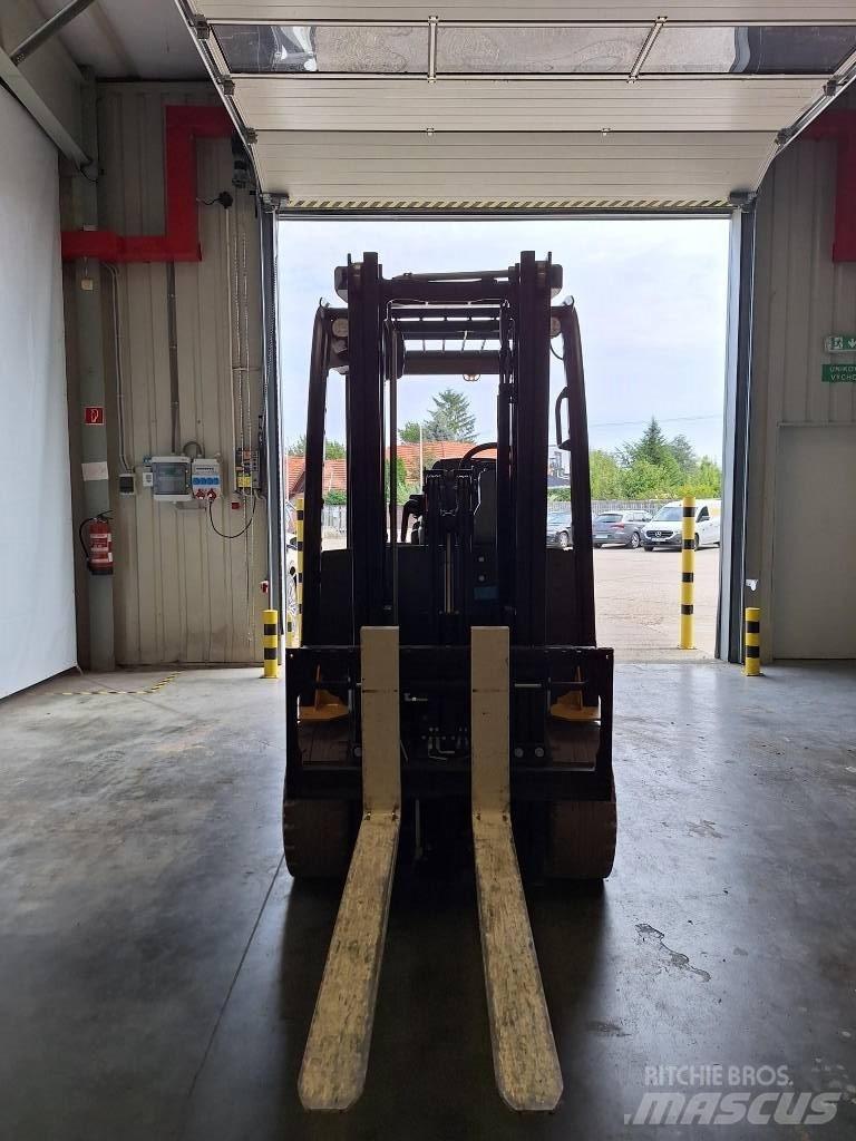 Yale ERP 30 VL Stivuitor electric