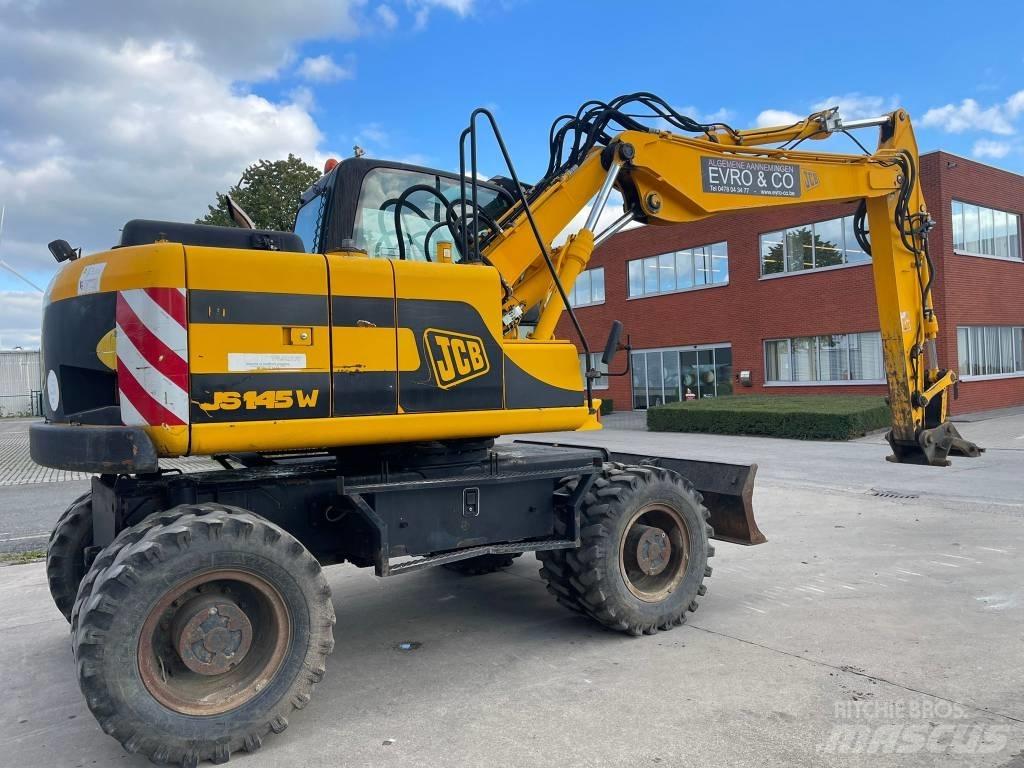 JCB JS 145 W Excavatoare cu roti