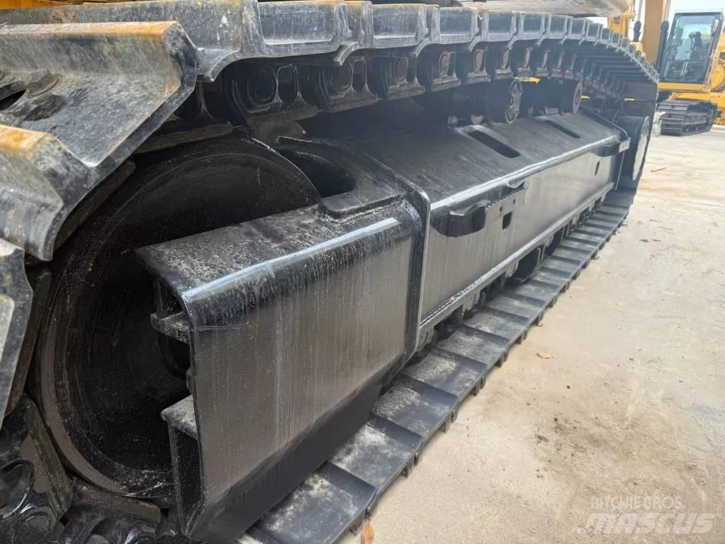 CAT 336 GC Excavatoare pe șenile
