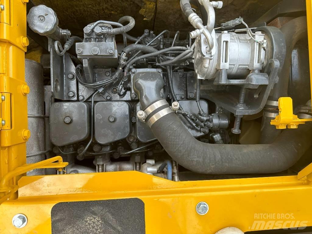 Komatsu PC 128 Excavatoare pe șenile
