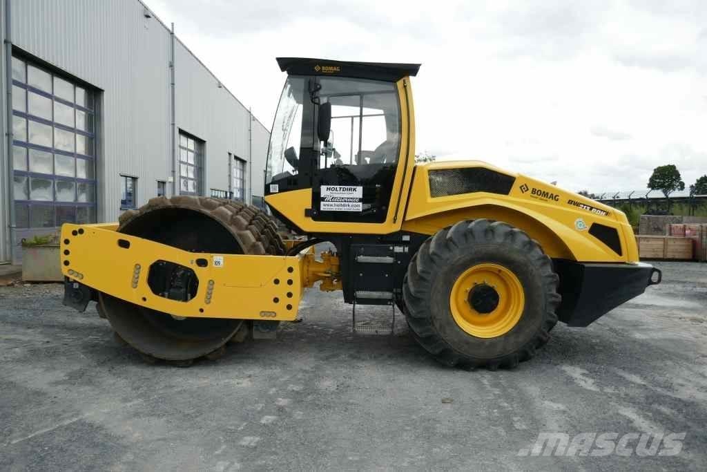 Bomag BW 213 PDH-5 Compactoare sol