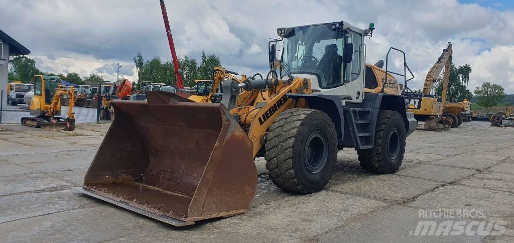Liebherr L 550 Incarcator pe pneuri