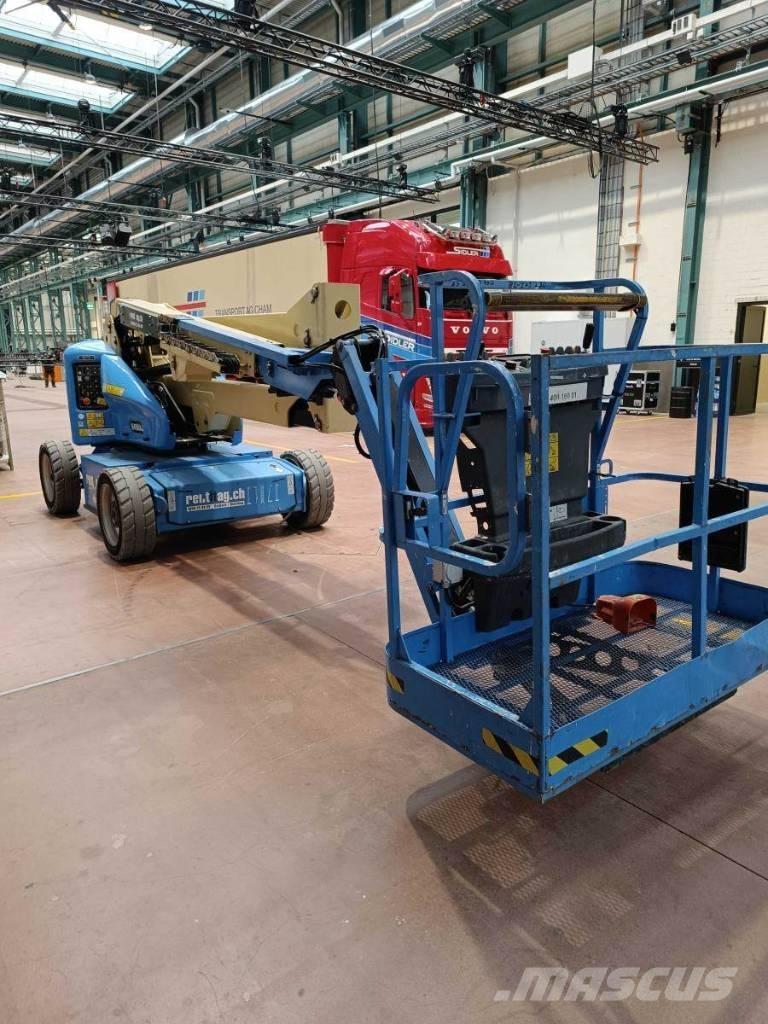 JLG E 450 AJ Nacele cu brat articulat