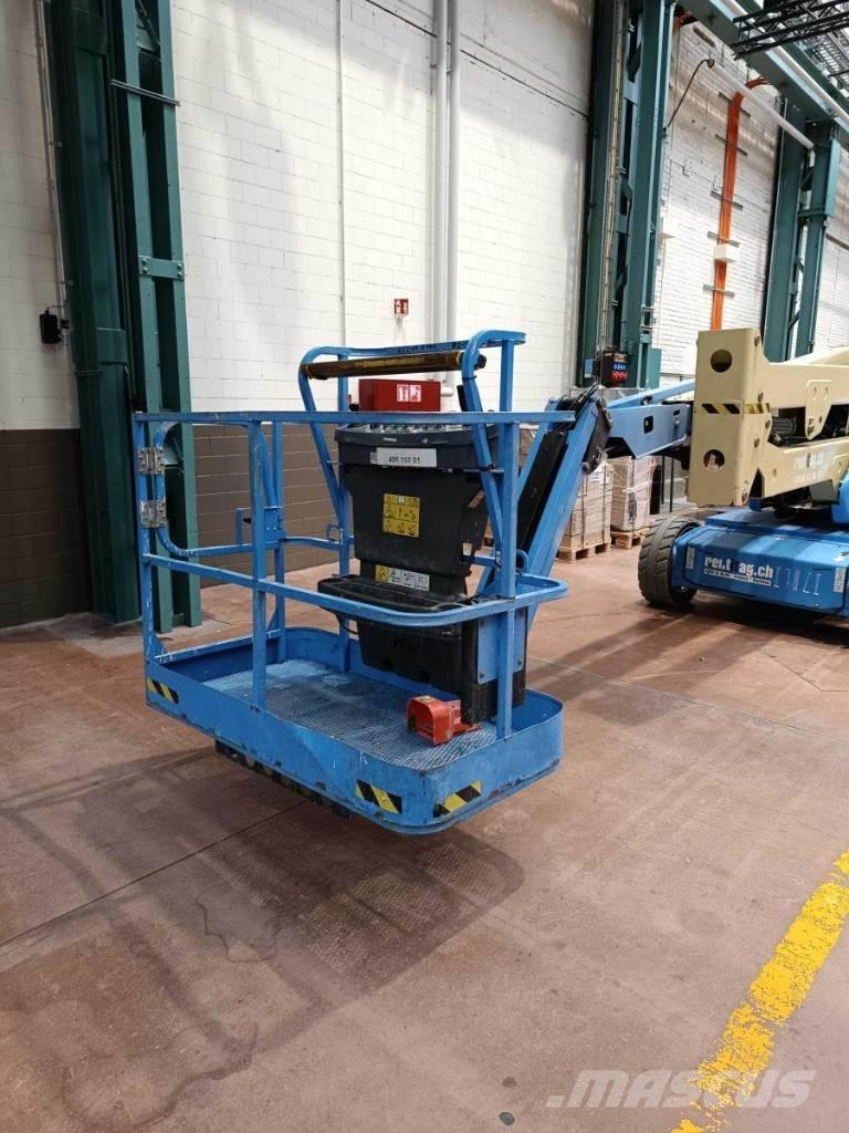 JLG E 450 AJ Nacele cu brat articulat