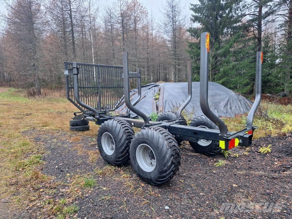 Palms 8 SX Remorci forestiere