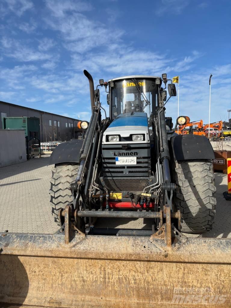 Lännen 8600 I Buldoexcavatoare