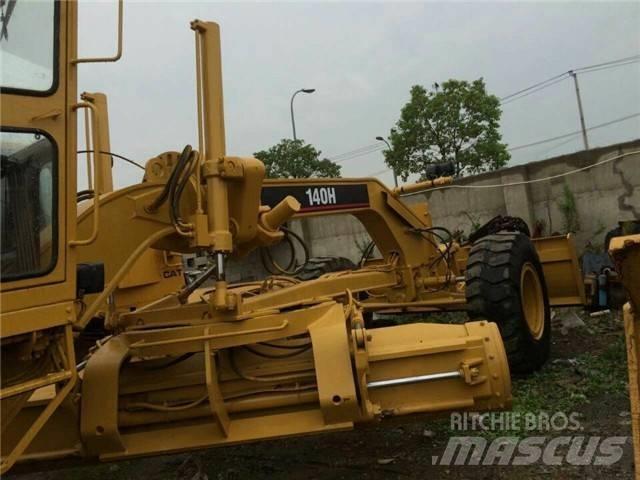 CAT 140 H Gredere