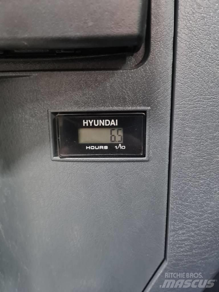 Hyundai R60CR-9A Mini excavatoare < 7t