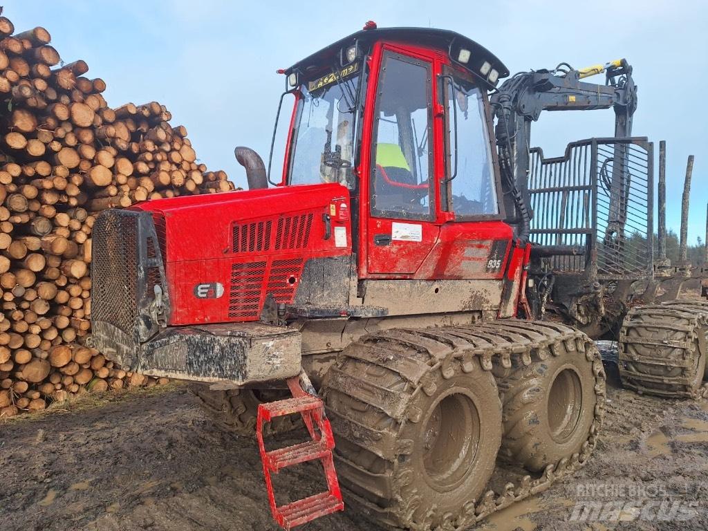 Komatsu 835 Transportoare