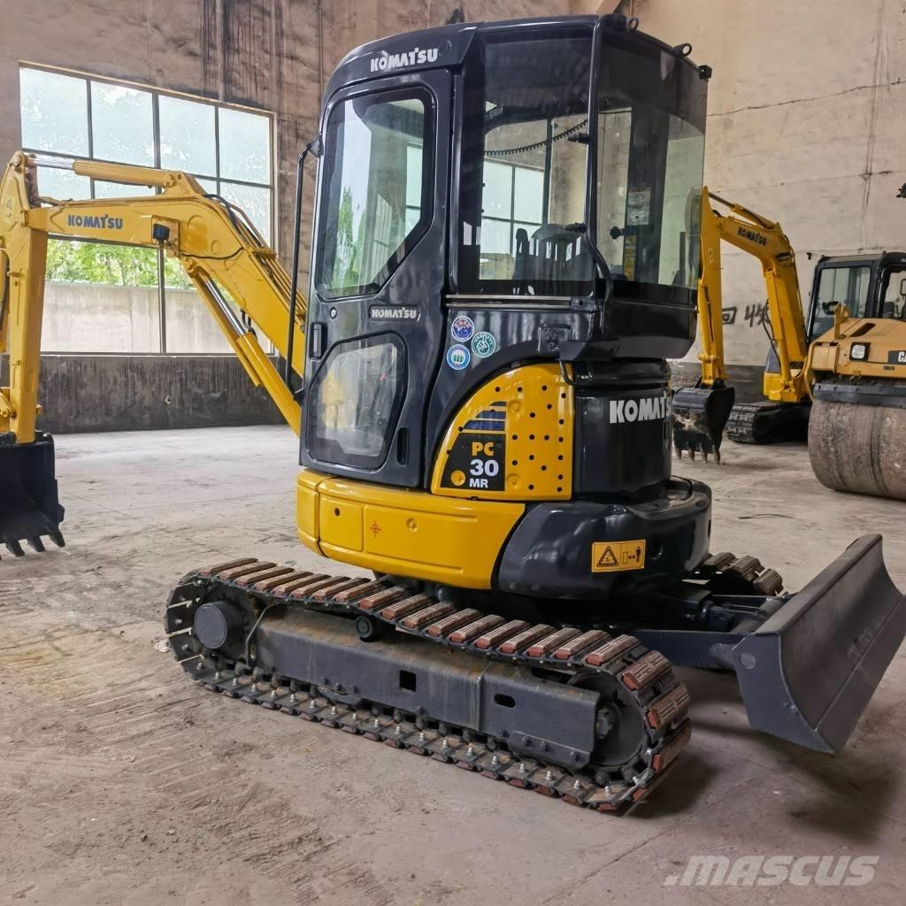 Komatsu PC30 Excavatoare pe șenile
