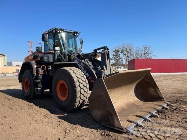 Doosan DL420 Incarcator pe pneuri