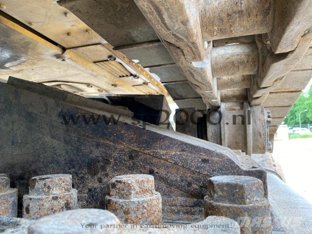 CAT 345 D L Excavatoare pe șenile
