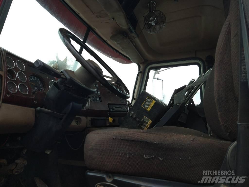 Mack Granite Sasiuri si suspensii