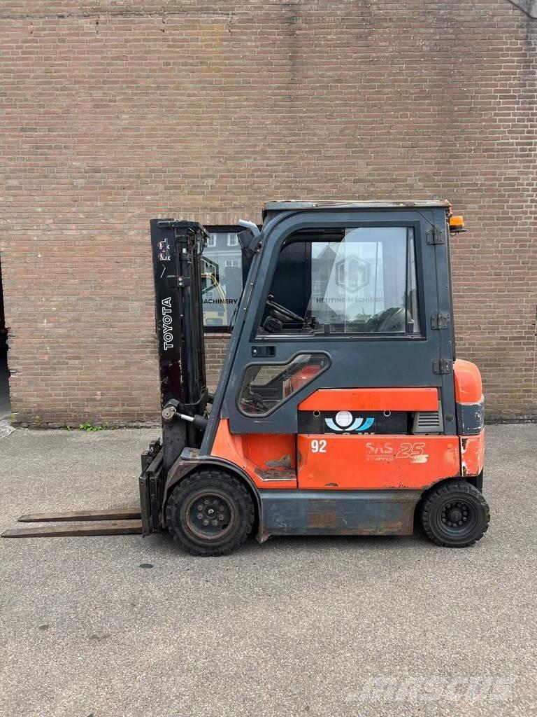 Toyota 7FBMF25 Stivuitor electric