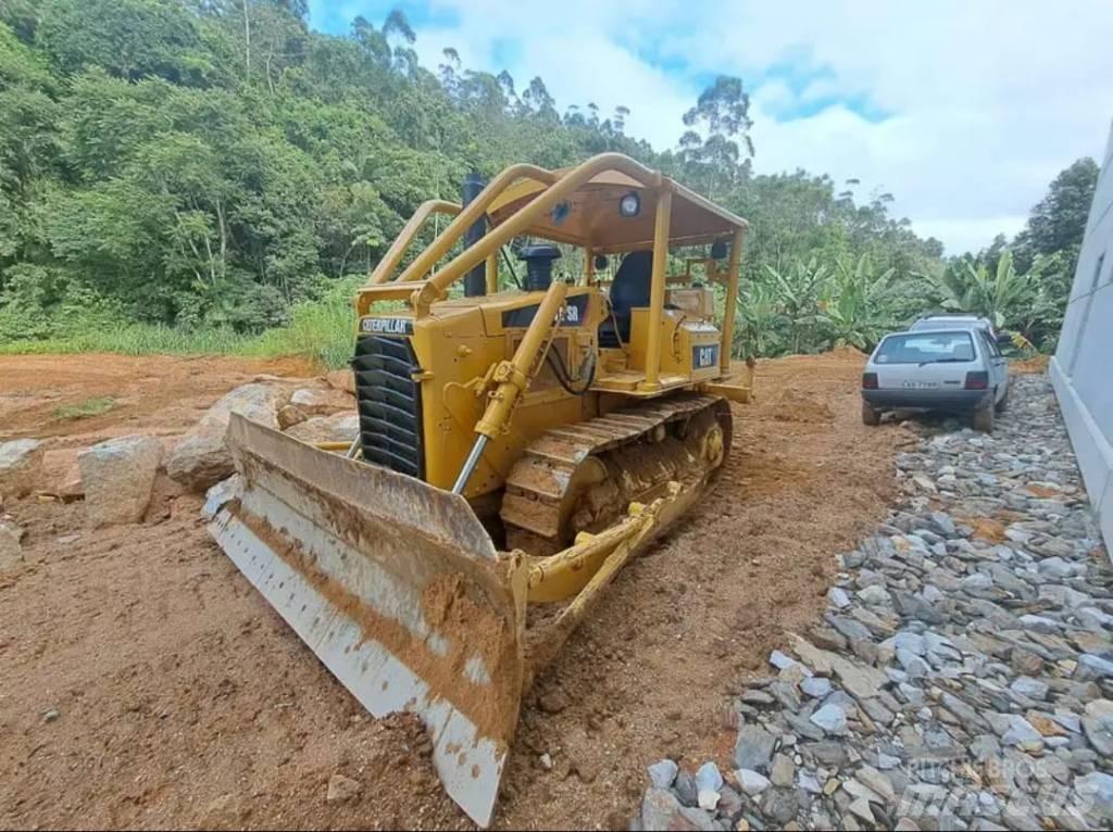 CAT D4SR Tractoare compacte