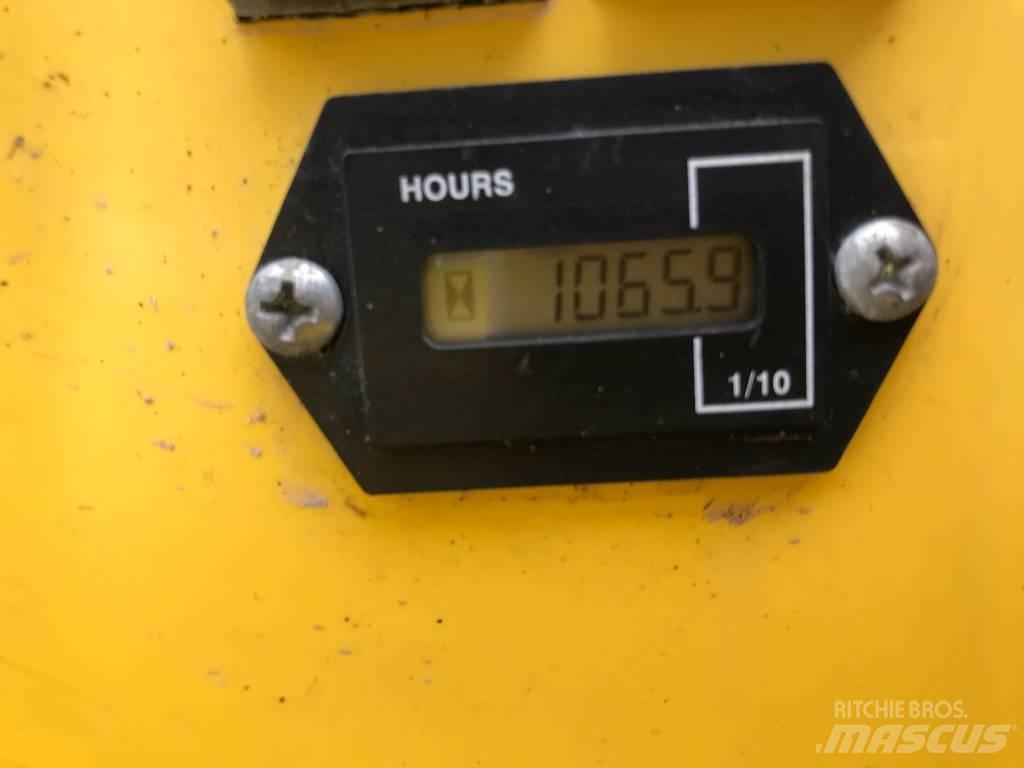 Wacker Neuson 803 Mini excavatoare < 7t