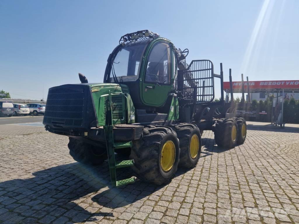 John Deere 1010 E Transportoare