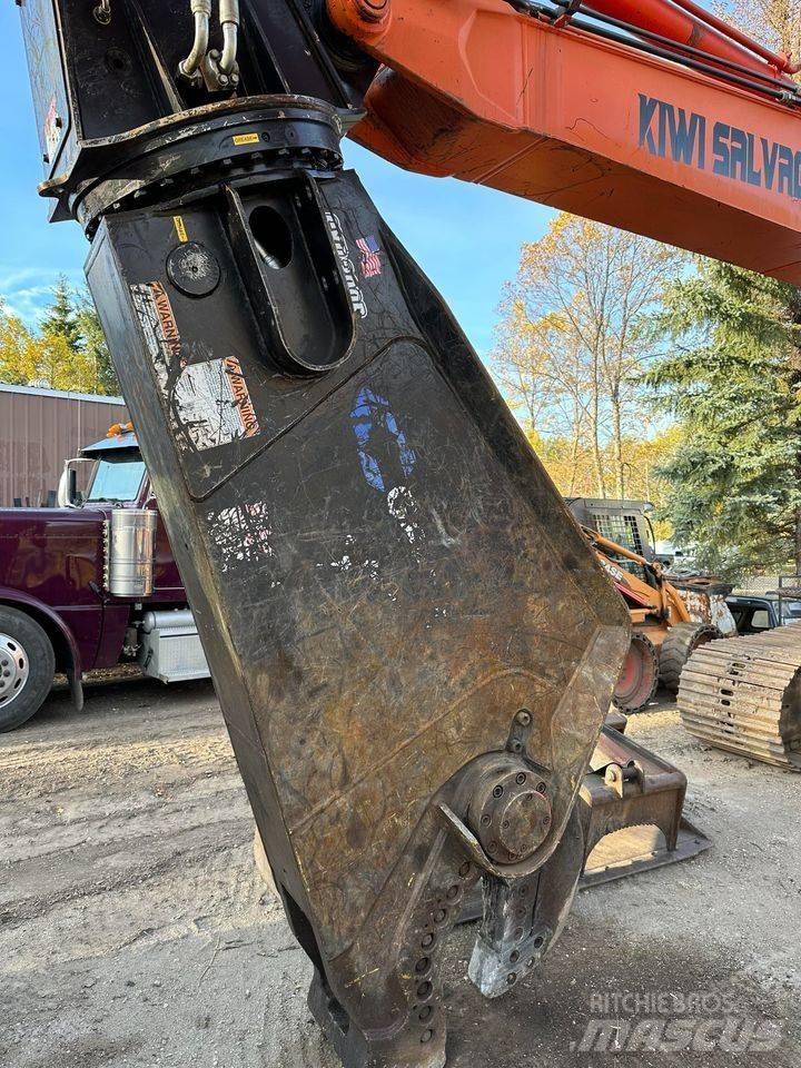 Hitachi EX 200 Excavatoare de demolare